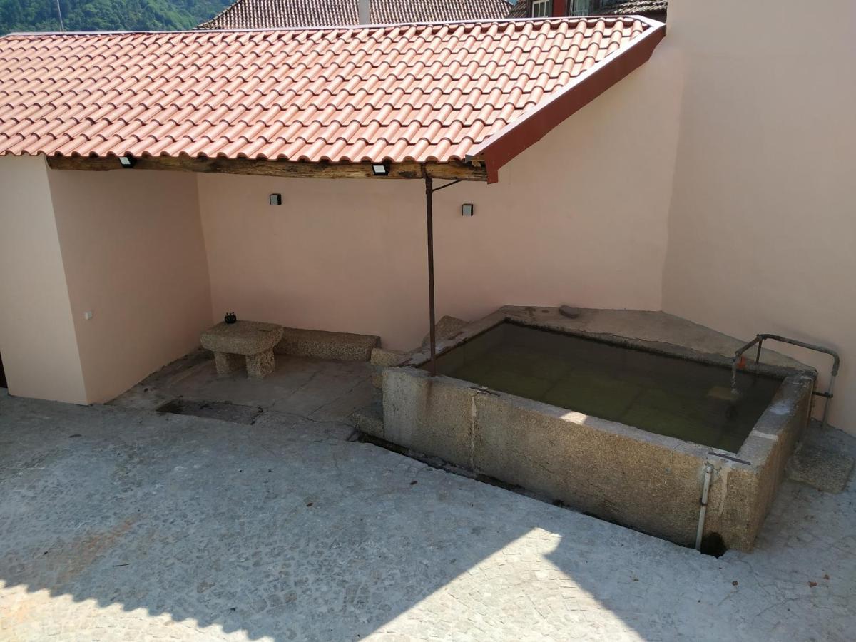 Hostel Entresocalcos Loriga Zewnętrze zdjęcie